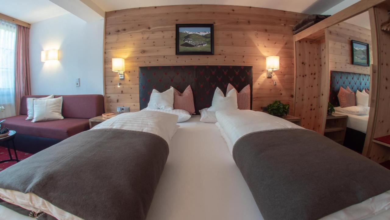 Hotel Tipotsch Стум Екстериор снимка