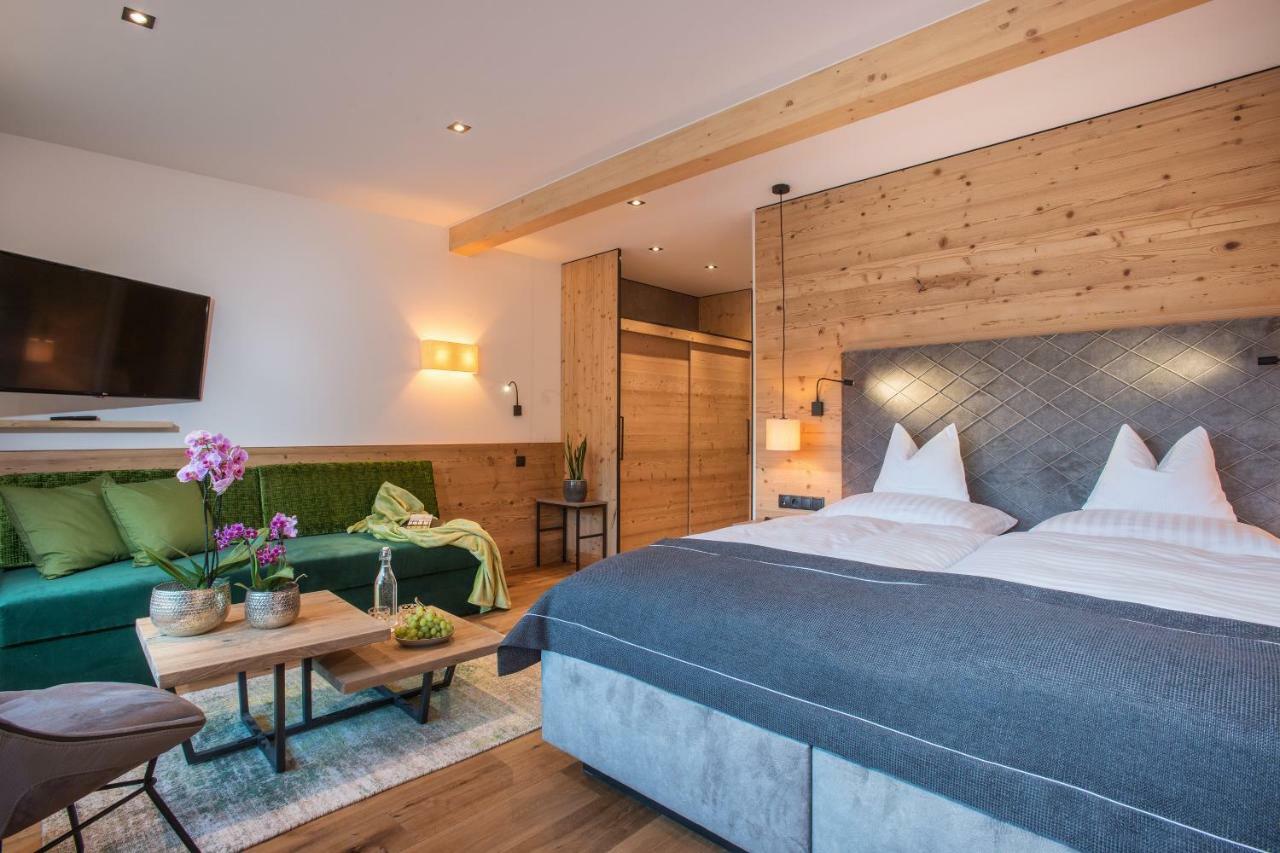 Hotel Tipotsch Стум Екстериор снимка
