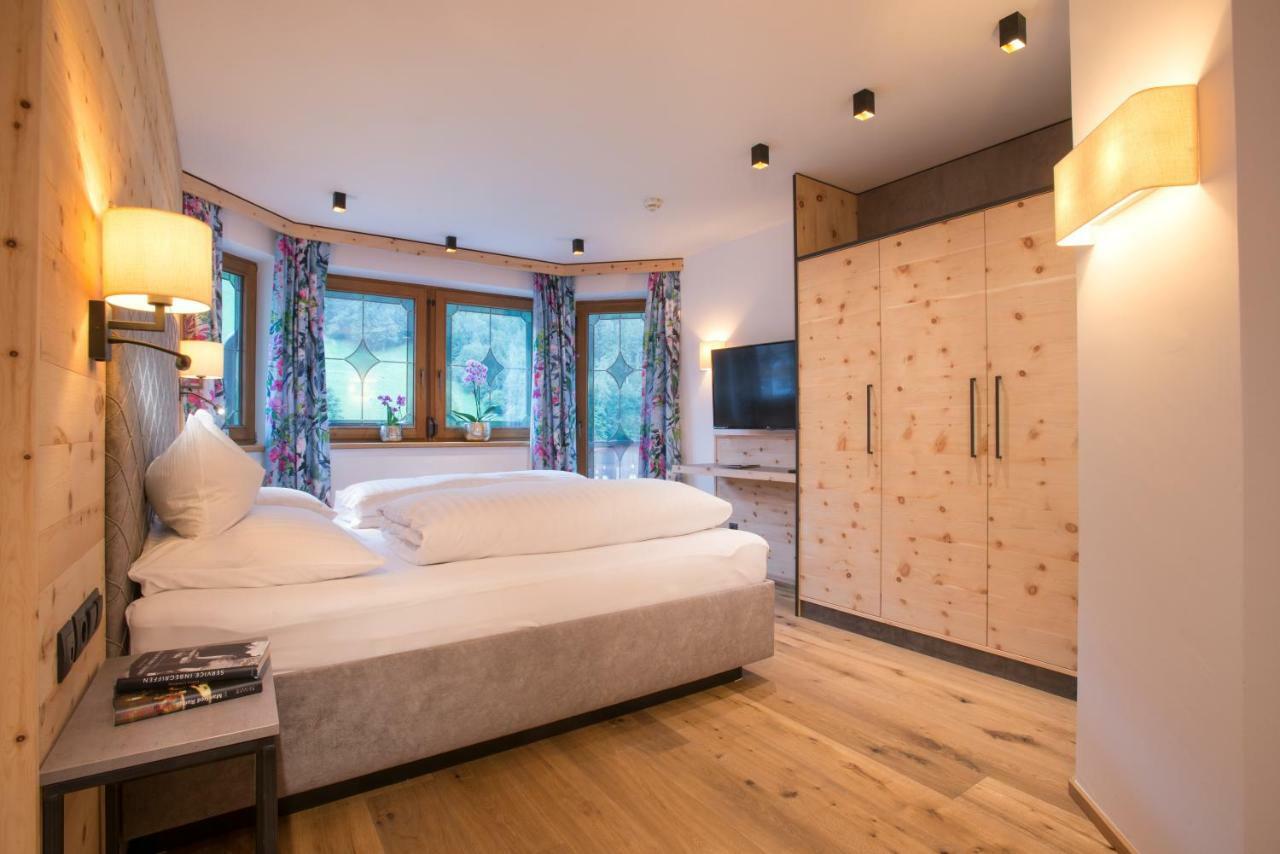 Hotel Tipotsch Стум Екстериор снимка